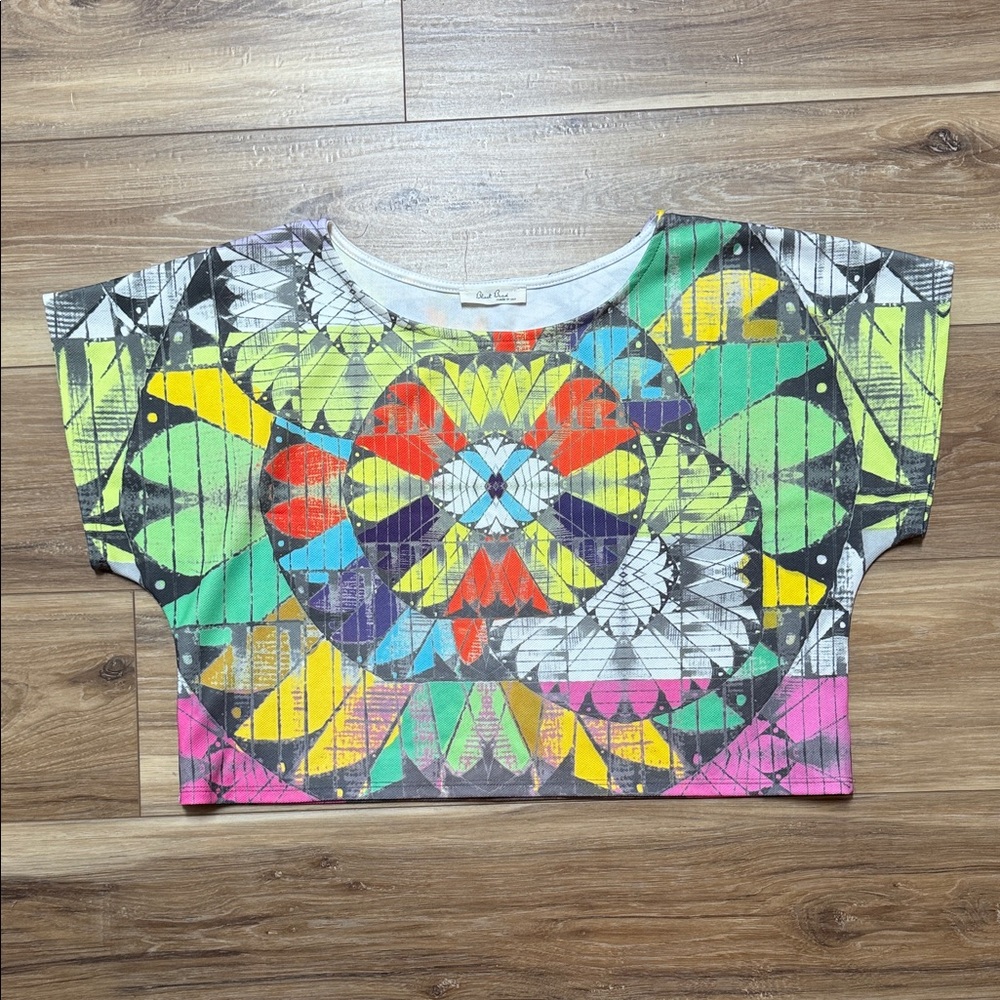 Black Bead Colorful Geometric Short Sleeve Tee